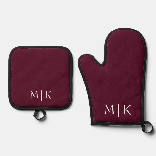 Burgundy and White | Modern Monogram Oven Mitt & Pot Holder Set (Front)