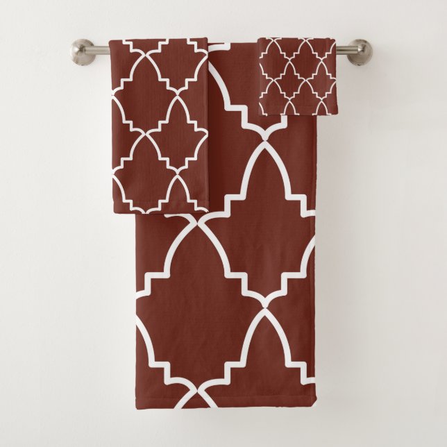 Burgundy Moroccan Lattice Pattern Bath Towel Set (Insitu)