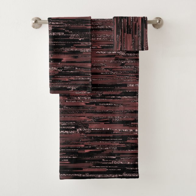 Burgundy mosaic style with rough background bath towel set (Insitu)
