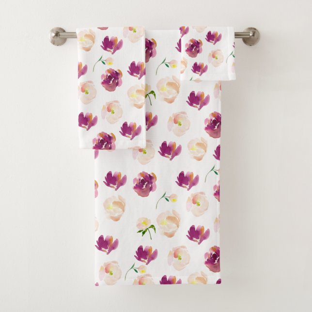 Burgundy Pink Watercolor Floral Bath Towel Set (Insitu)