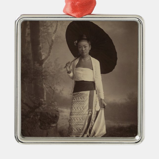 Burmese lady metal tree decoration (Front)