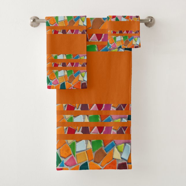 Burnt Orange  Mosaic Pattern Bath Towel Set (Insitu)