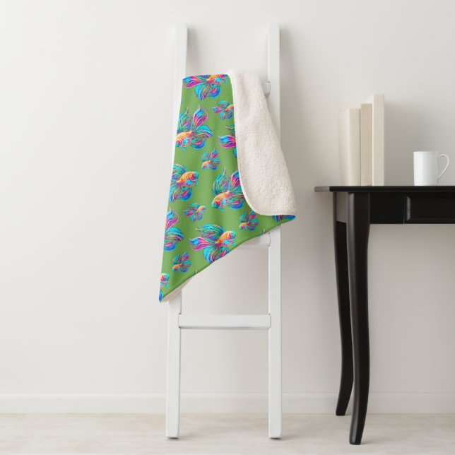 Busy Fishes Green Sherpa Blanket (In Situ)