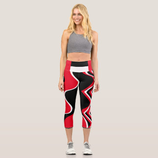 BUSY RED capris