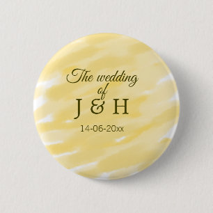 Butter yellow pastel the wedding of couple name le 6 cm round badge