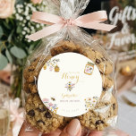 Butter Yellow She Found Her Honey Bee Bridal Party Classic Round Sticker<br><div class="desc">Add a charming and sweet finishing touch to your bridal celebration with these Butter Yellow “She Found Her Honey” Bee Bridal Party Classic Round Stickers. Featuring a soft butter yellow color palette, delicate honey bee accents, and subtle honeycomb details, these round stickers are perfect for sealing invitations, decorating favor bags,...</div>