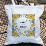 Buttercup Yellow Modern Floral Wedding Welcome Tote Bag<br><div class="desc">A yellow colour palette sets this wedding welcome tote bag apart from the rest. The design features a modern floral bouquet,  and you may customise all of the text. Coordinating items available.</div>