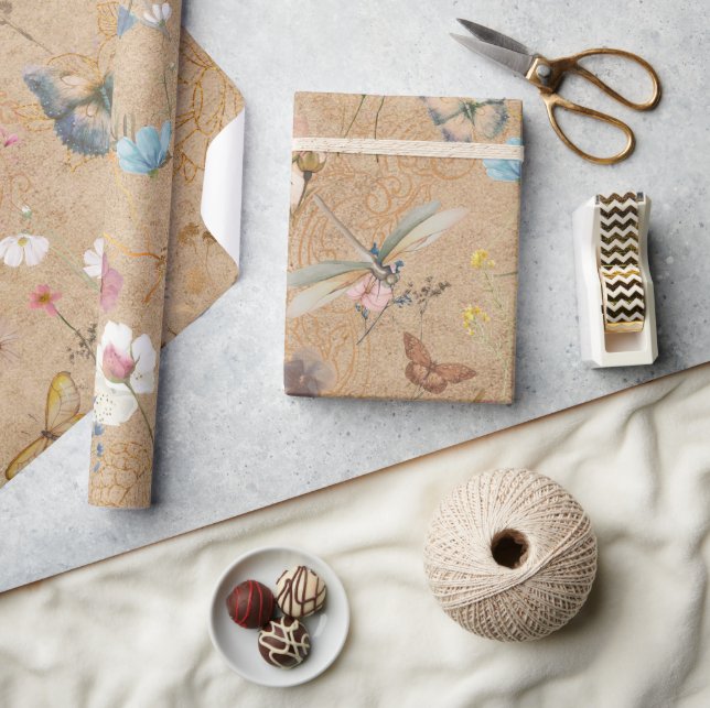 Butterfly Garden Vintage Wrapping Paper (Crafts)