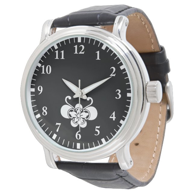 Butterfly-shaped goka watch (Angled)