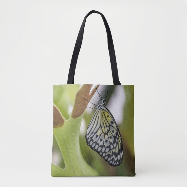 Butterfly up close tote bag (Front)