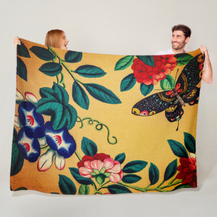 Butterfly with a bush woven polar blanket