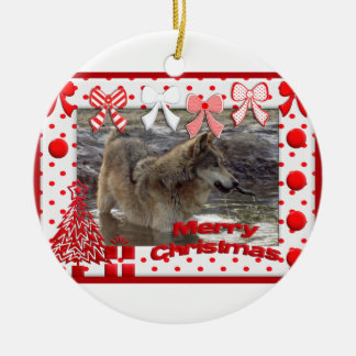 c-2011-grey-wolf-017 ceramic tree decoration