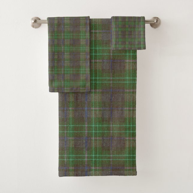 Cabin Forest Green Tartan Bath Towel Set (Insitu)
