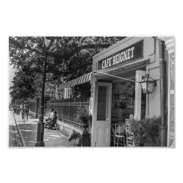 Cafe Beignet - New Orleans Photo Print (Front)