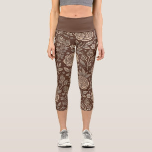 Cafe Rose Wild Floral Pattern Capri Leggings