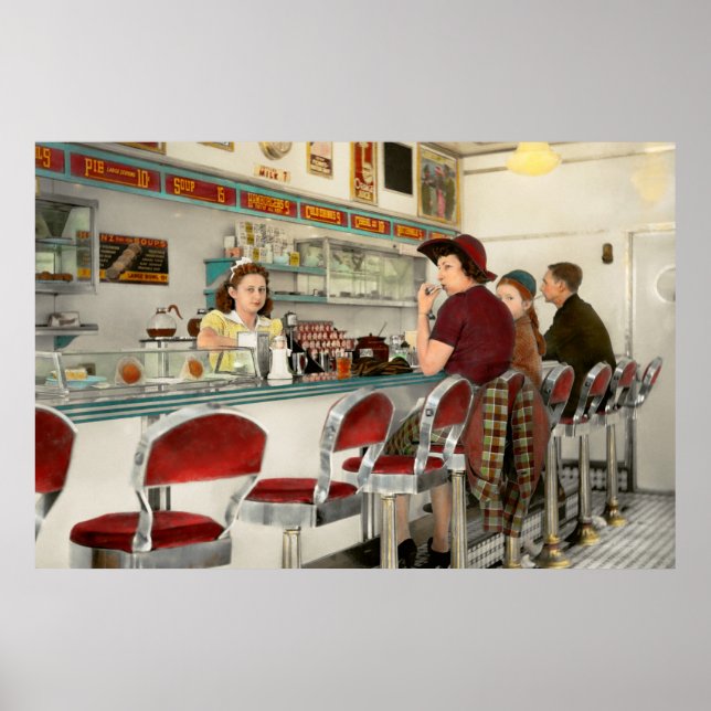 Cafe - The local hangout 1941 Poster (Front)
