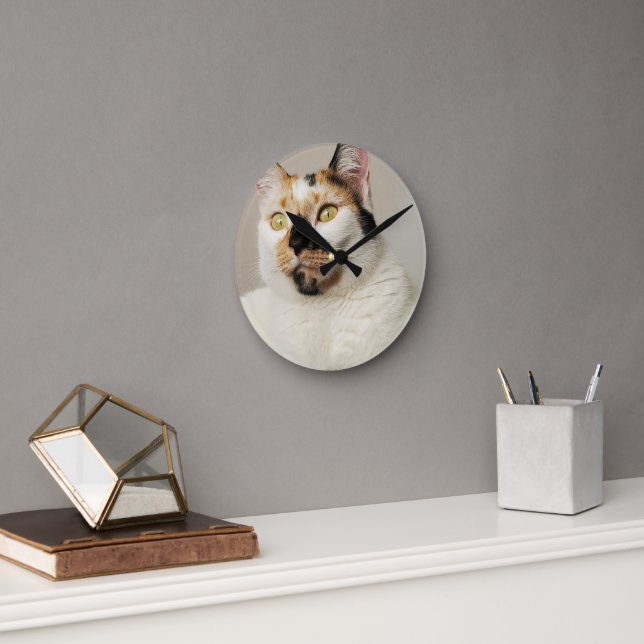 Calico Cat Round Clock (Office)