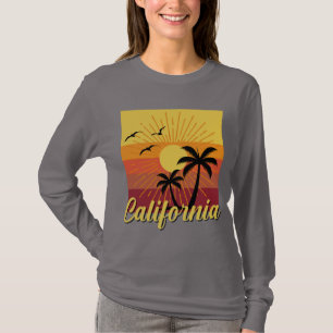 California Design - Basic Long Sleeve T-Shirt