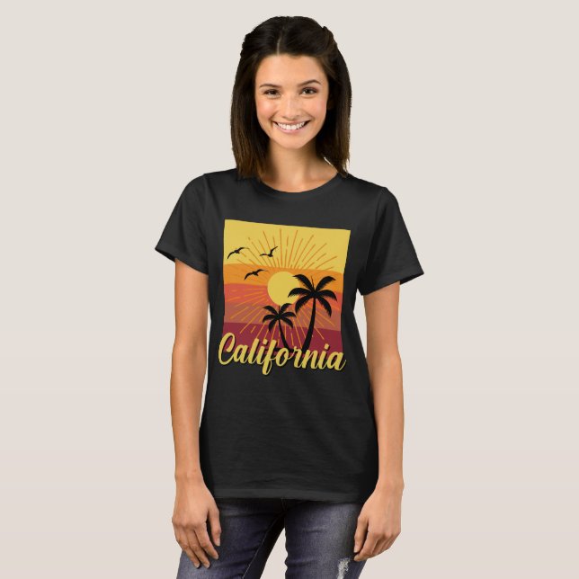 California Design - Women's Basic T-Shirt (Front Full)