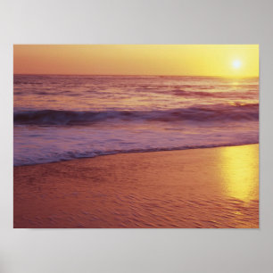 California, near Santa Cruz, View of beach at Poster
