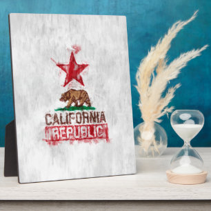 California Republic Flag Bear in Painterly Style Plaque