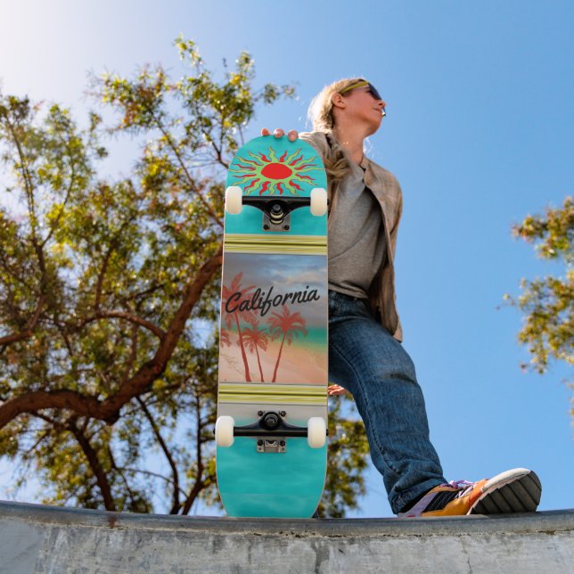 California Skateboard (Outdoor 1)