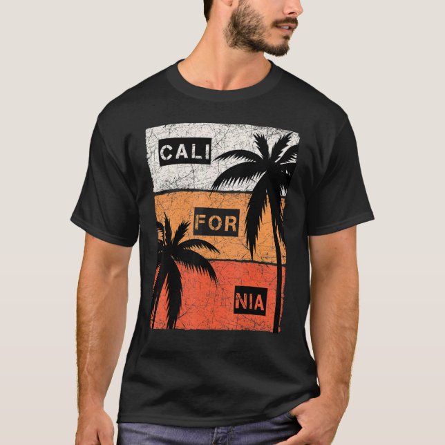 California Summer Vacation Vintage T-Shirt (Front)