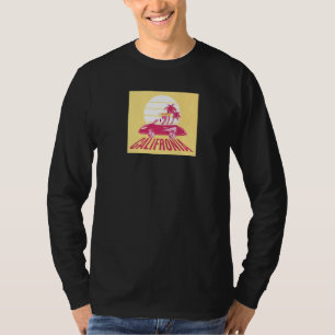 California Sunset Retro Vintage Flamingo In Auto V T-Shirt