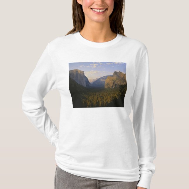 California, Yosemite National Park, Yosemite T-Shirt (Front)