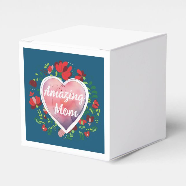 Calligraphic Script Amazing Mum Mother day Heart  Favour Box (Front Side)