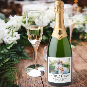 Calligraphy Heart Photo Mr. and Mrs. Wedding  Sparkling Wine Label