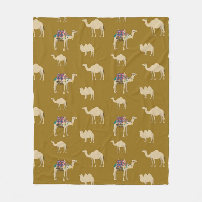 Camel Pattern Fleece Blanket (Front)