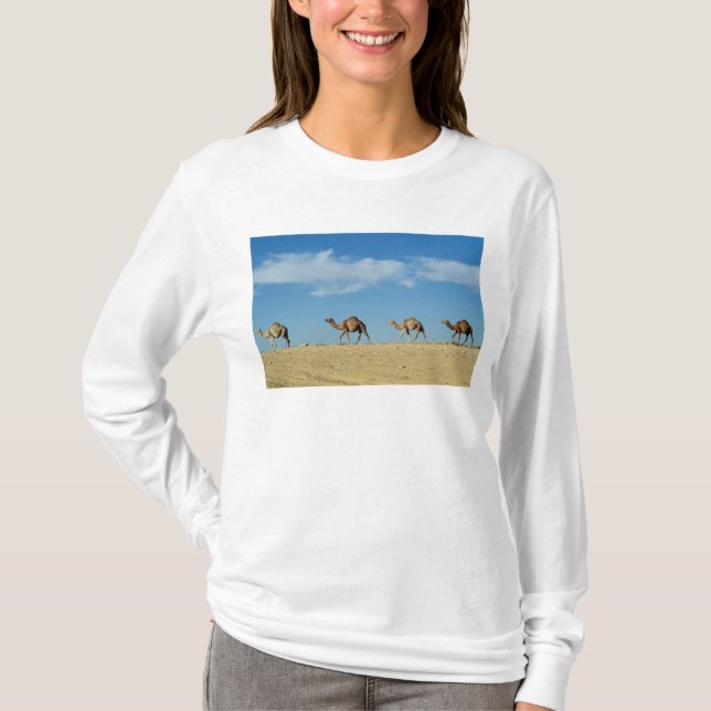 Camel train T-Shirt (Front)