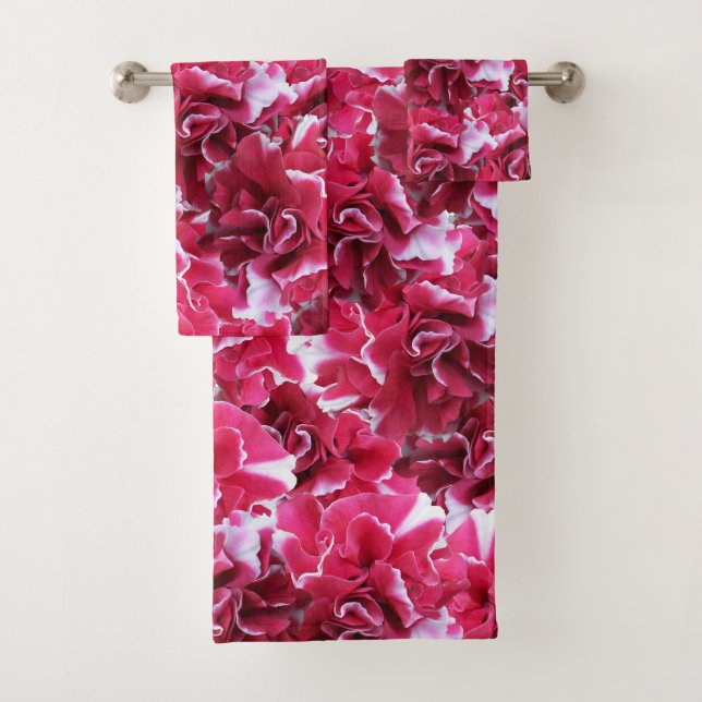 Camelot Red Floral Bath Towel Set (Insitu)