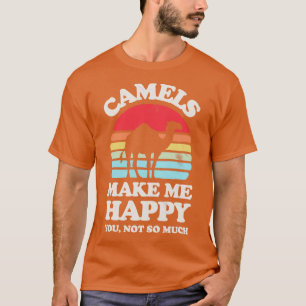 Camels Make Me Happy Sunset Retro for Men Women Bo T-Shirt
