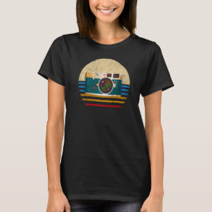 Cameras Don't Take Photos Photographers Do Photogr T-Shirt