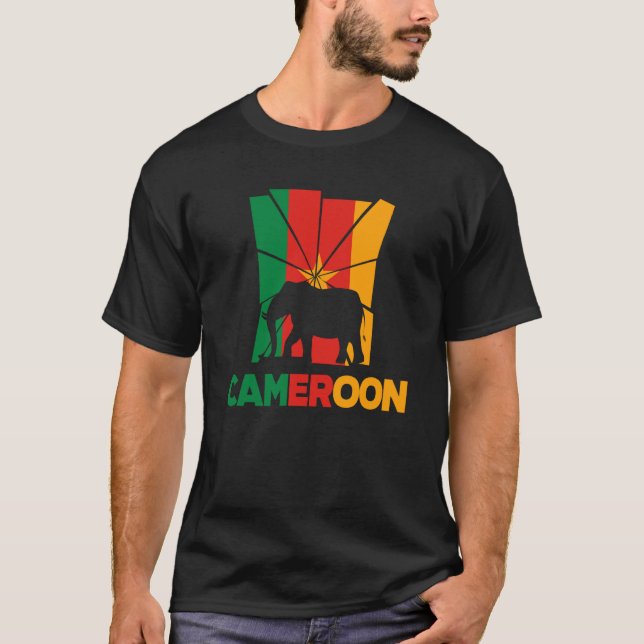 Cameroon Cameroonian Cameroon Flag Elephant Silhou T-Shirt (Front)