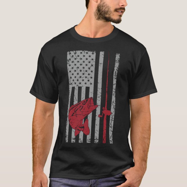 Camo American Flag Bass Fishing Gift USA Flag Cool T-Shirt (Front)