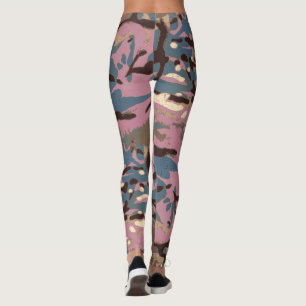 Camo Camo, don't blend in with the crowd! Leggings