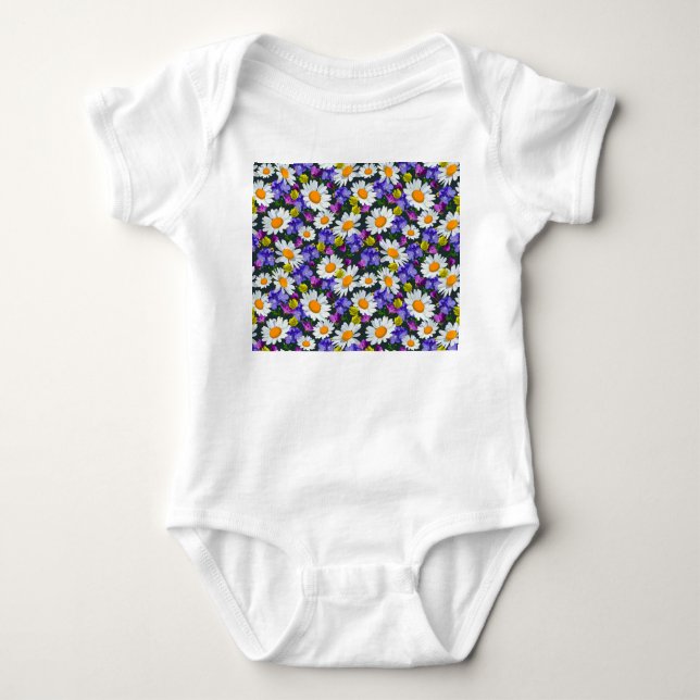 Camomile, wild flowers: seamless pattern. baby bodysuit (Front)
