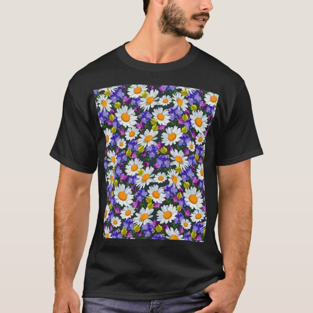 Camomile, wild flowers: seamless pattern. T-Shirt (Front)