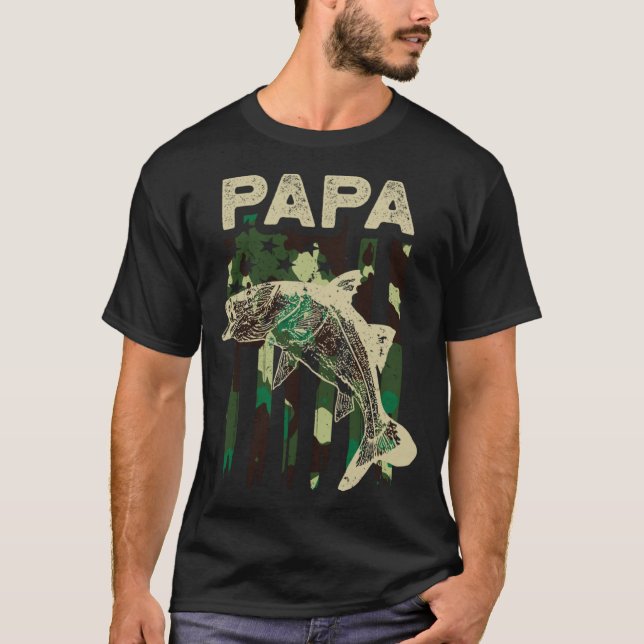 Camouflage American Flag Snook Fishing Papa  Snook T-Shirt (Front)