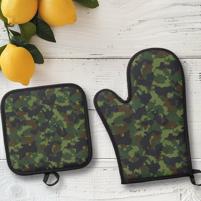 Camouflage Camo Military army Oven Mitt & Pot Holder Set (Creator Uploaded)