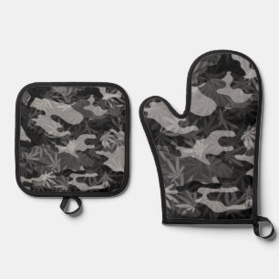 Camouflage Night Camo Oven Mitt & Pot Holder Set