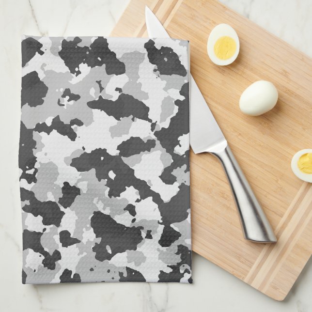 camouflage tea towel (Quarter Fold)