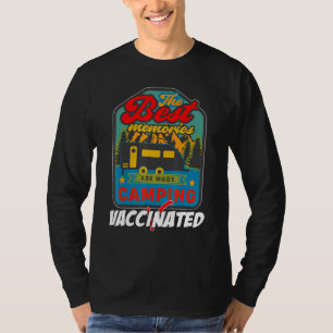 Camping Retro Travel Trailer Outdoor Caravan Pluss T-Shirt