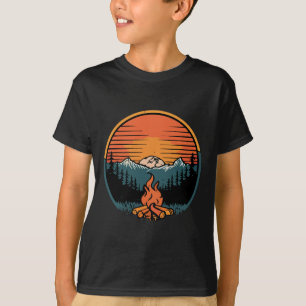 Camping Sunset Campfire Retro Camp Camper Vintage T-Shirt