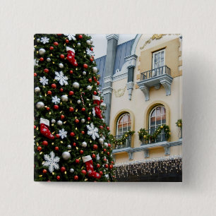 Canada, Alberta, Edmonton. West Edmonton Mall. 15 Cm Square Badge