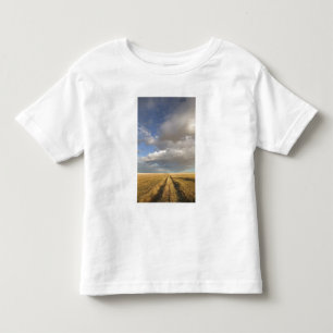 Canada, Alberta, Stand Off: Landscape with Toddler T-Shirt