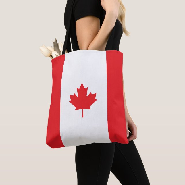 Canada flag tote bag (Close Up)